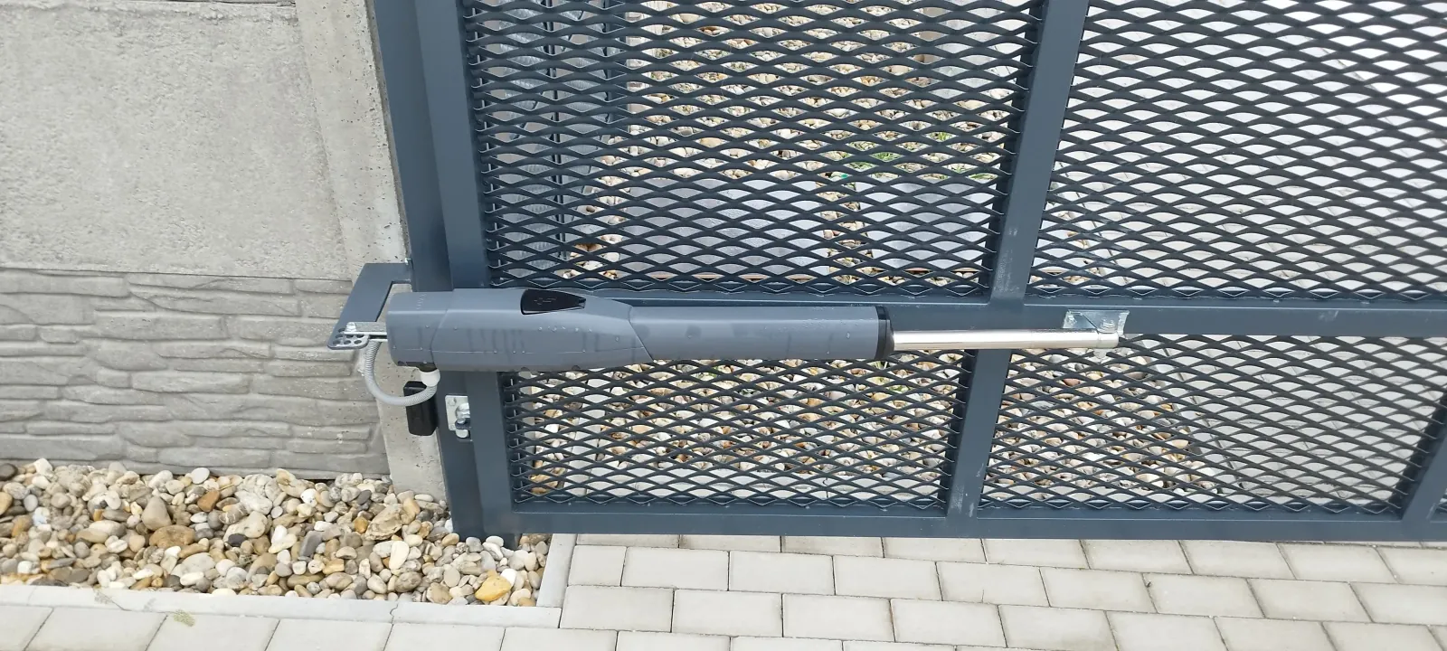 Krídlový pohon CAME 24V, Lehnice