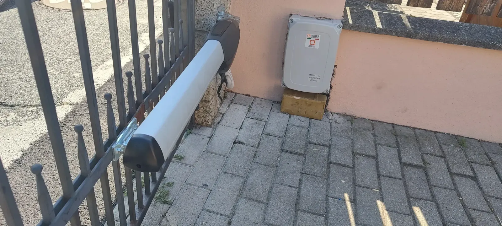 Roger, krídlový pohon brushless, Bratislava - Vajnory